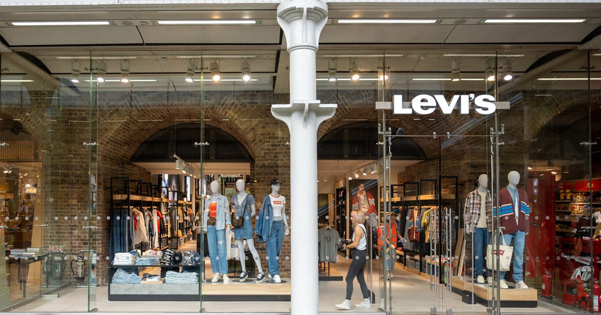 Levi's Fashion at Pancras Station |